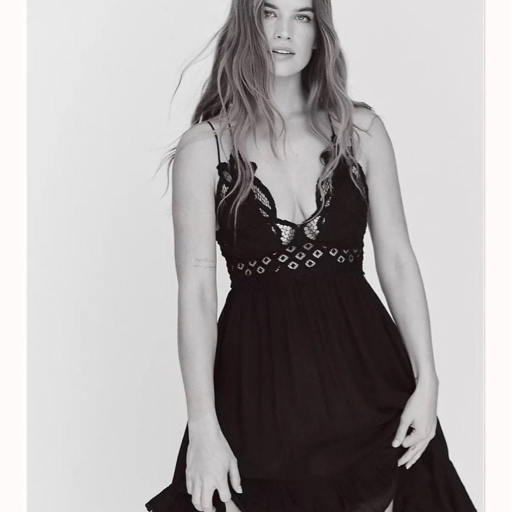 Vici mini dress